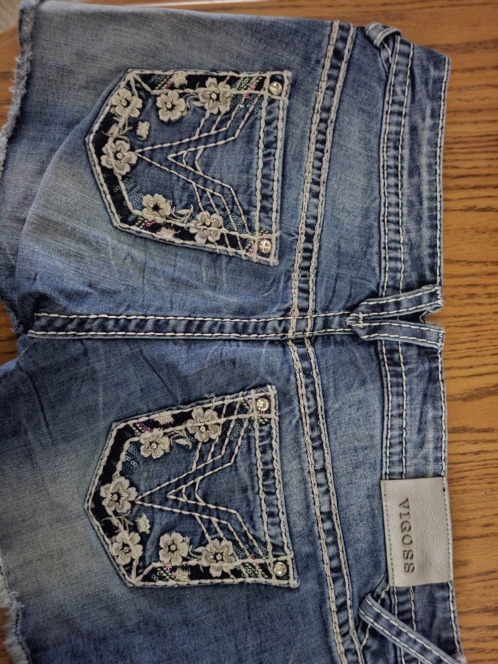 Vigoss Blue Embroidered Denim Shorts Size 13/14